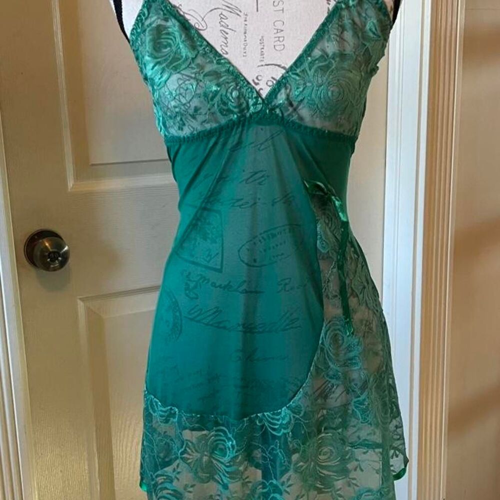 Unbranded Women's Green Nightwear